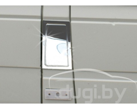 Накладка на лючок бензобака для LT